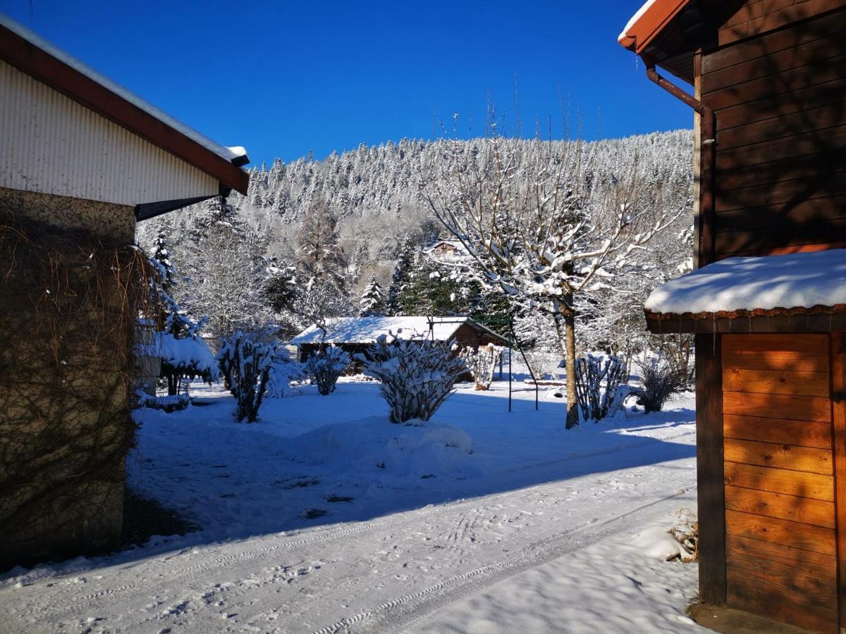 Gites Les Grandes Voies - Cle Vacances Le Ménil Kültér fotó